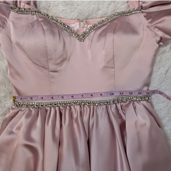 Mac Duggal Blush Pink Satin Puff Sleeve Cocktail Dress Size 8 NWT - Picture 12 of 16